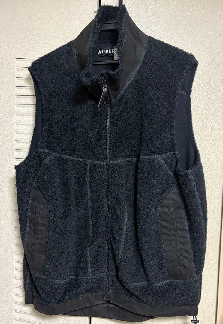 オーベルジュ　BIBURY フリースベスト　40 British Green