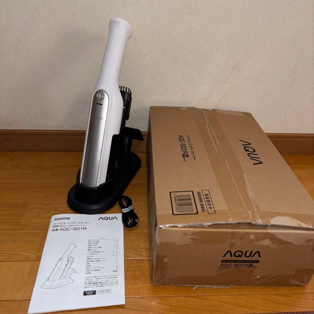 AQUA ハンディクリーナー AQC-ＳＤ1R本体
