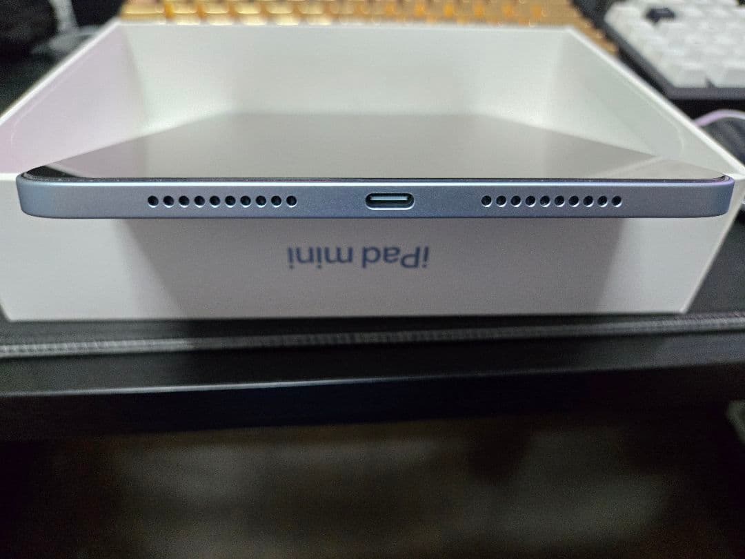 【ほぼ未使用】iPad mimi 第7世代 wifiモデル 128GB