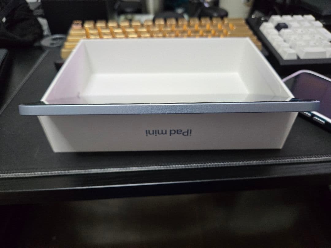 【ほぼ未使用】iPad mimi 第7世代 wifiモデル 128GB