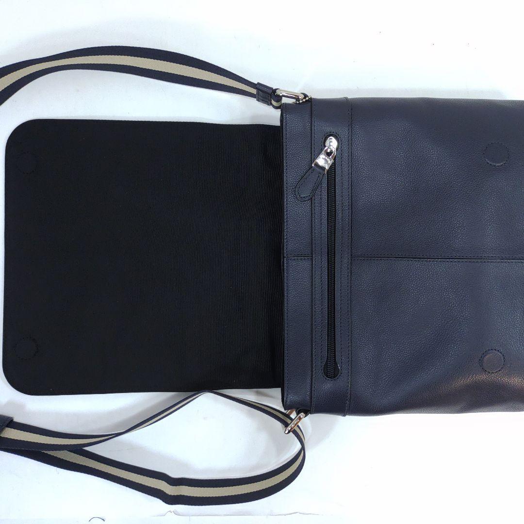 【未使用級】コーチ チャールズ メッセンジャーバッグ レザー 紺 ヘリテージ