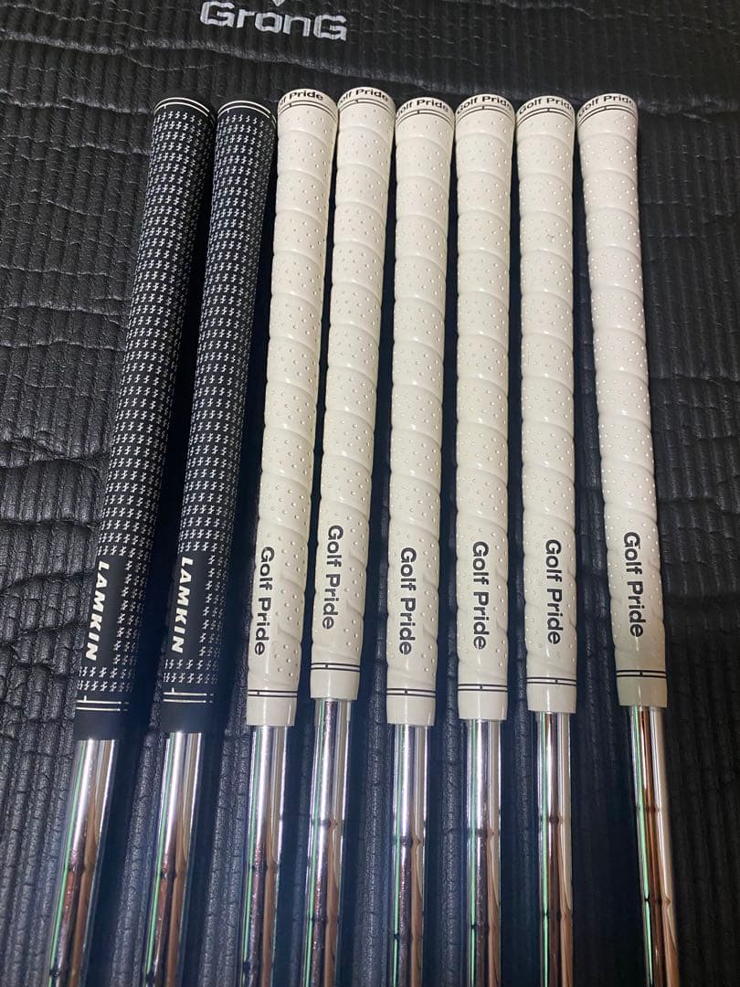 テーラーメイドR11 アイアンセット 8本（5〜P.A.S）