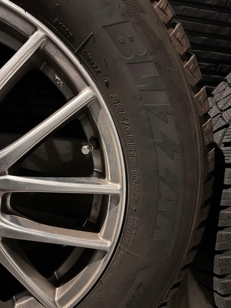 ブリヂストン スタッドレスタイヤ 17インチ マナレイホイールセット