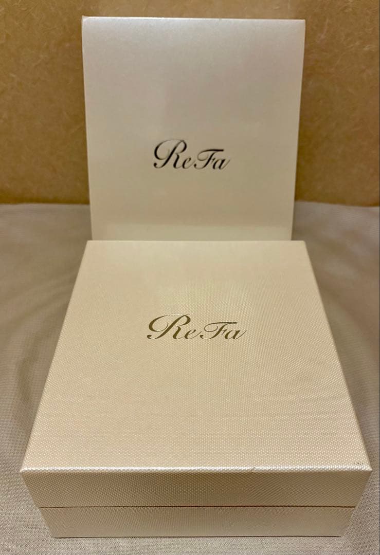 【新品・未使用・正規品】リファカラット レイ