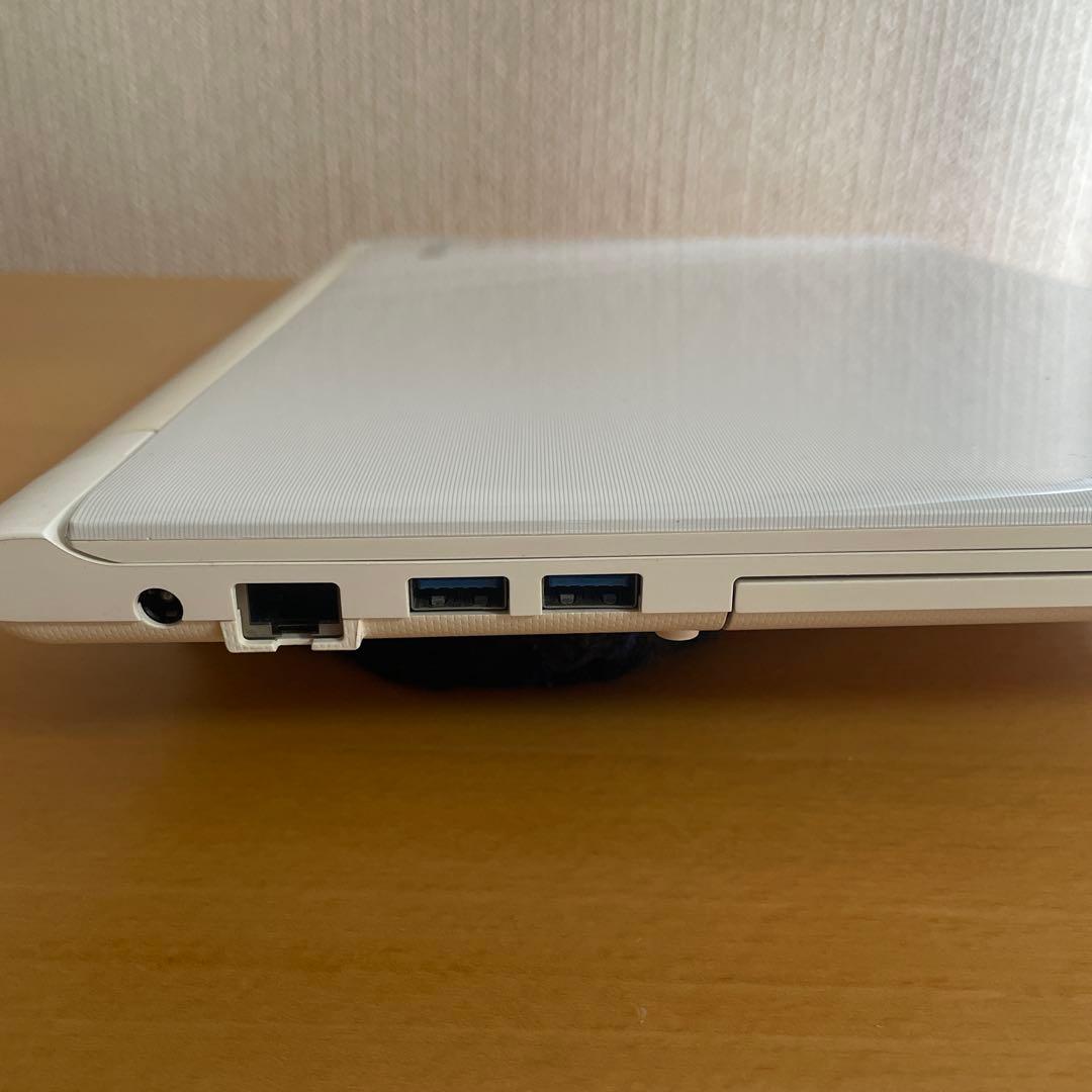 SSD搭載！Dynabook 15インチラップトップ