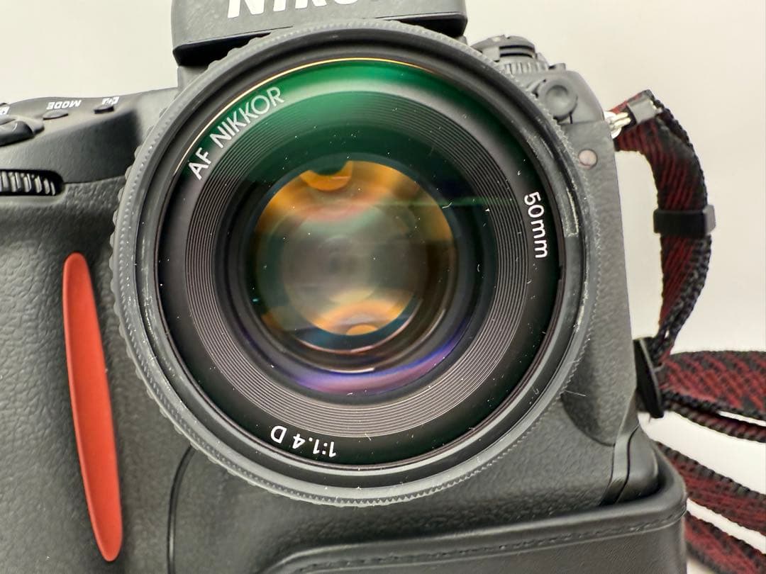 Nikon F5 一眼レフカメラ AF Nikkor 50mmレンズ付き