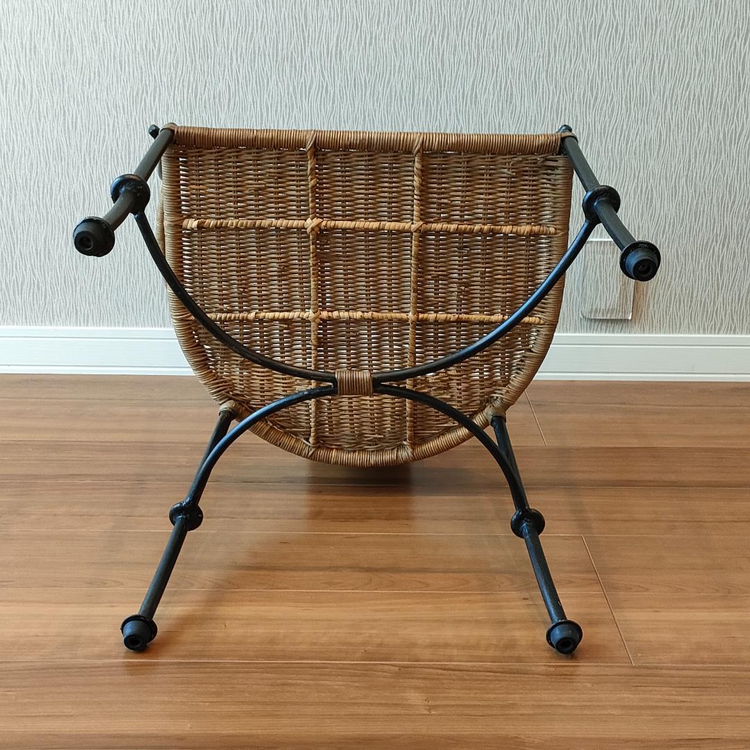 ヴィンテージ　ラタンチェア①　アイアンフレーム　アームチェア