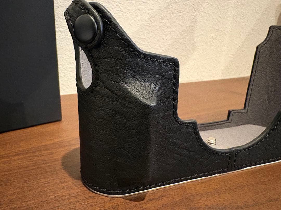 【ライカ M11 カメラケース・ミスターストーン】