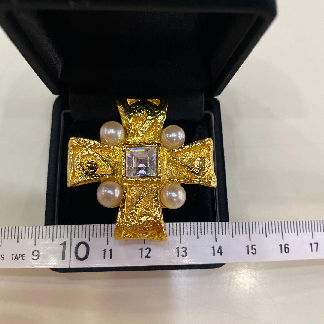 希少 ヴィンテージ クリスチャンラクロワ クリスタル　クロス　ブローチ