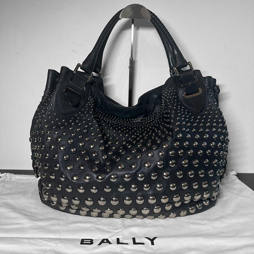 超希少✨BALLY Studded Leather Shoulder Bag