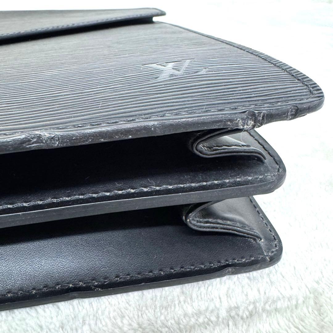 ルイヴィトン　LOUIS VUITTON ビジネスバッグ　エピ　コンセイエ