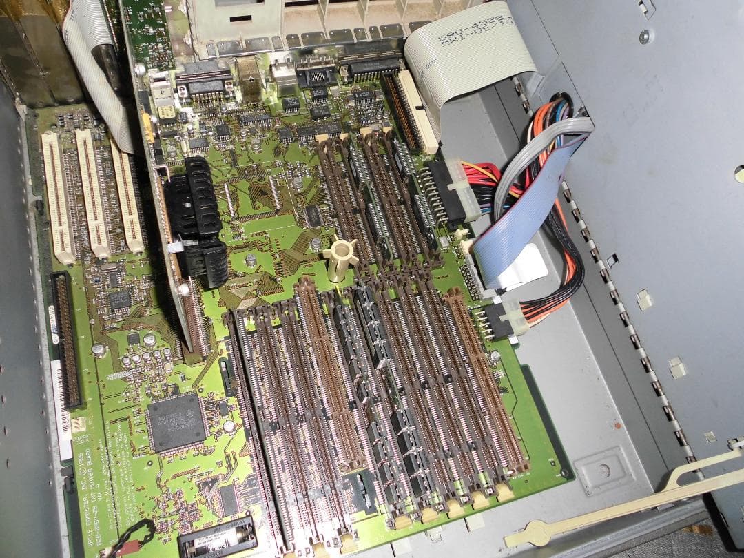 【動作確認済み・ジャンク扱い】 7500/100 キーボード マウス付き