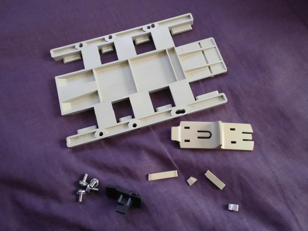 【動作確認済み・ジャンク扱い】 7500/100 キーボード マウス付き