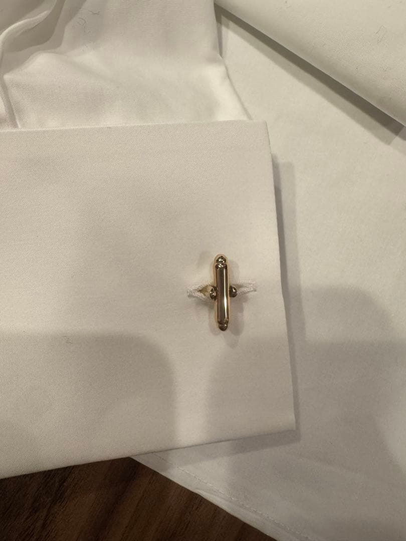 FENDI リボン付きシャツ 訳あり激安