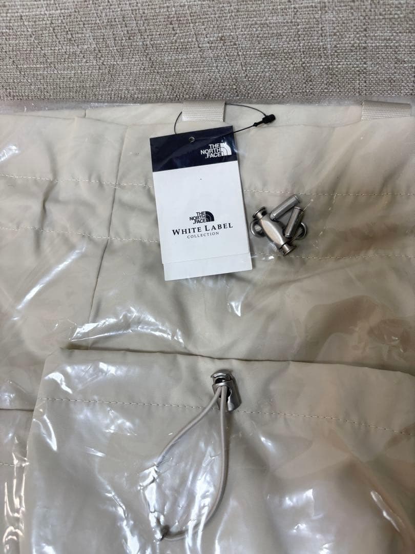 大幅値下げ✨韓国限定 ノースフェイス ボニーパックM クリーム 即日発送