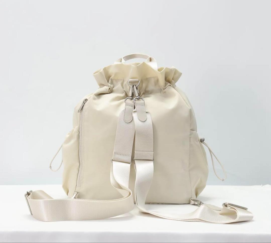 大幅値下げ✨韓国限定 ノースフェイス ボニーパックM クリーム 即日発送