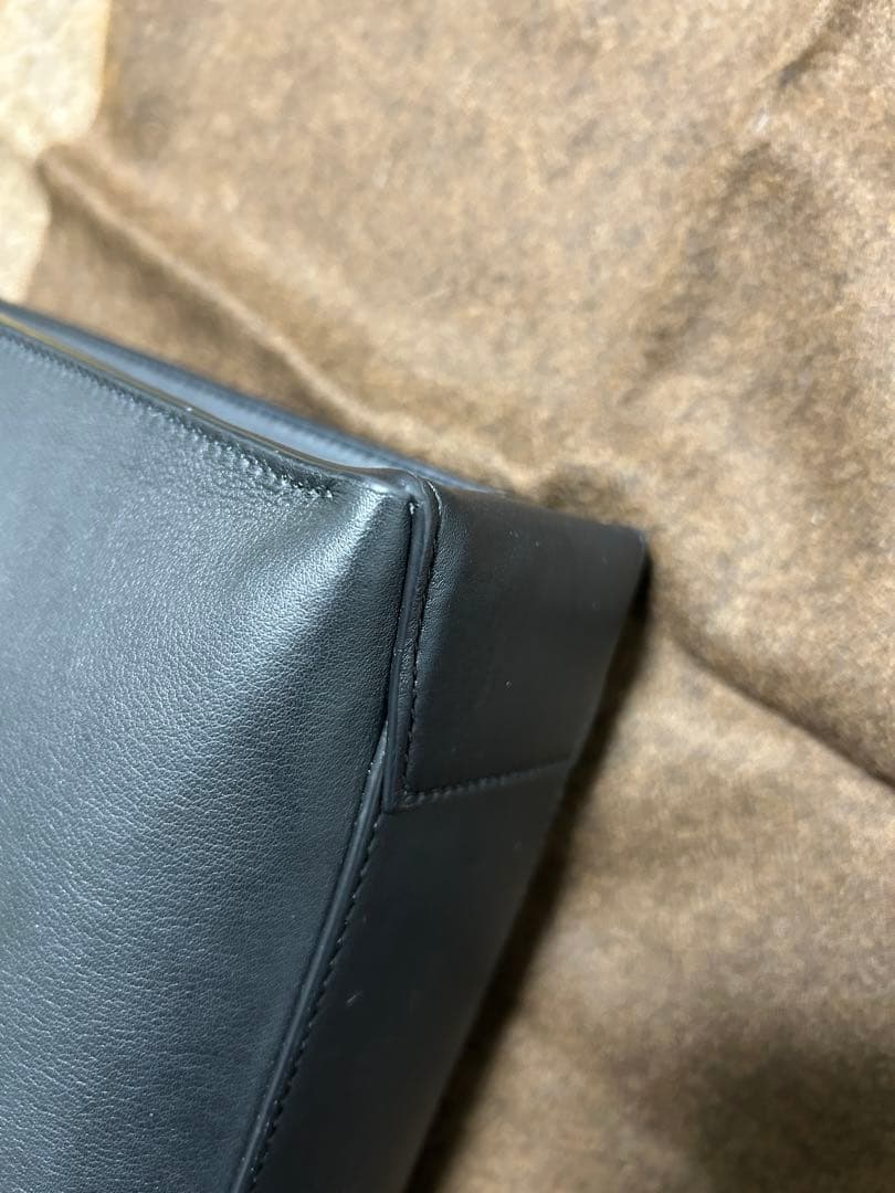 LOEWE　バックル　ホリゾンタル　トートバッグ　アナグラム　レザー　ブラック