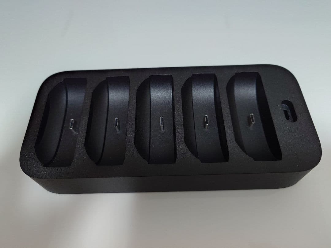 VIVE Tracker Ultimateセット + マルチチャージャー