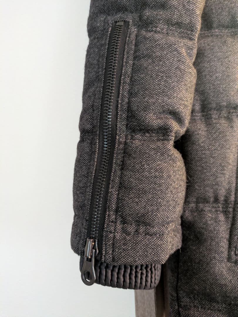 未使用 DUVETICA デュベティカ ダウンジャケット コート 42