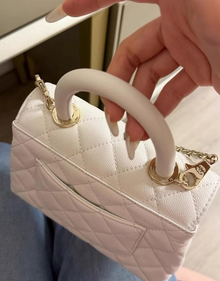 【実写画像】 ホワイト キルティング ハンドバッグ~~~