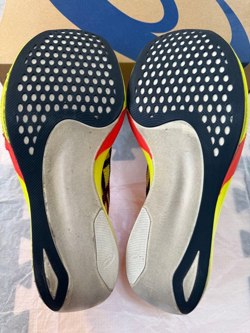 ASICS メタスピード エッジ パリ 27.5cm