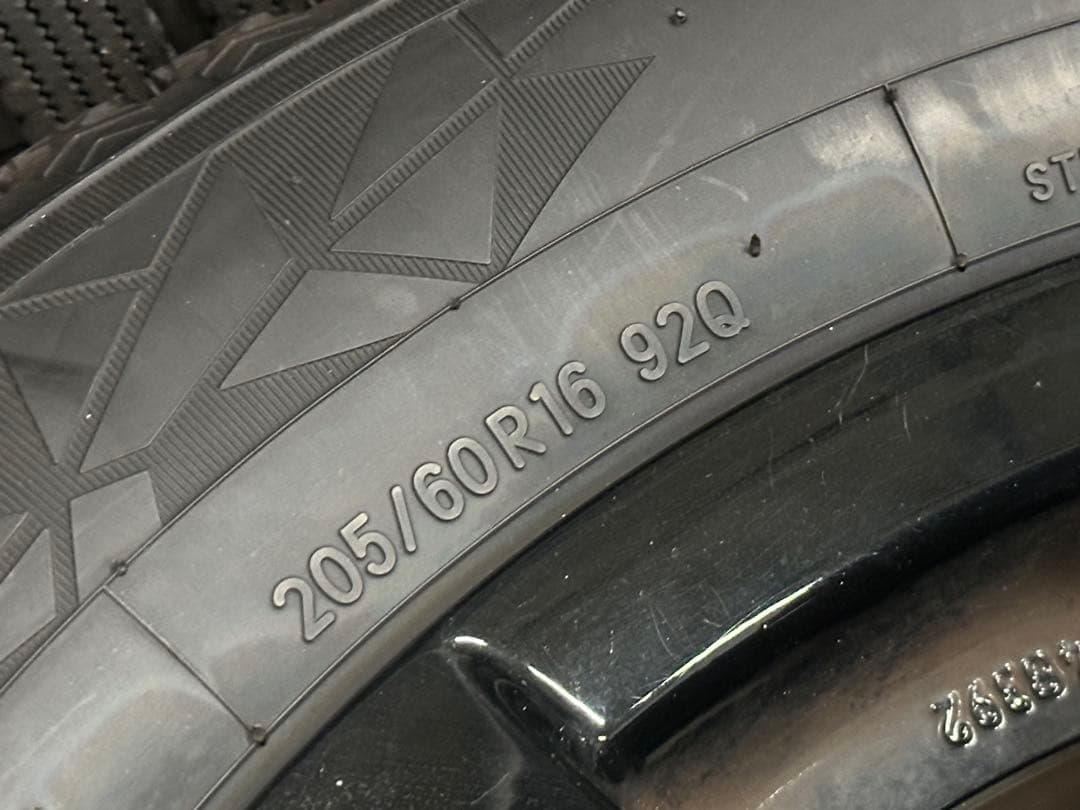 ボルボ トーヨー OBSERVE 205/60R16 ＋ BORBET