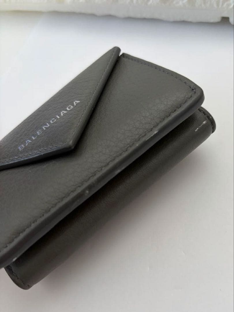 BALENCIAGA 三つ折り財布　グレー