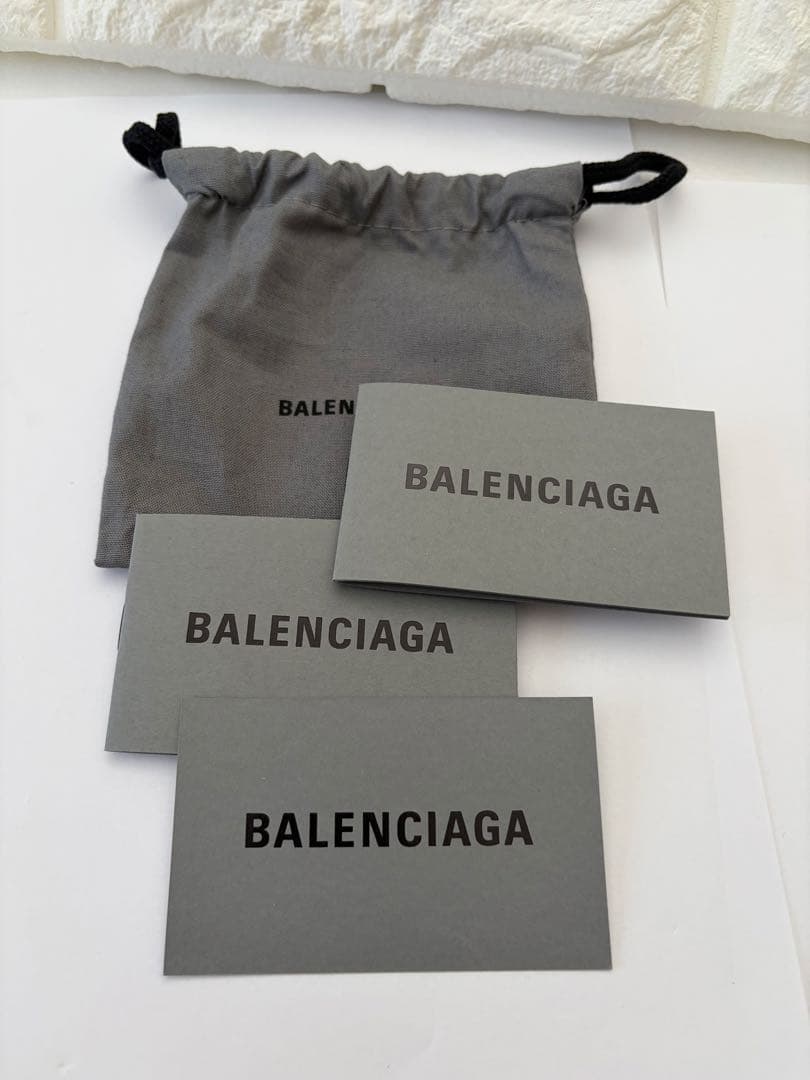 BALENCIAGA 三つ折り財布　グレー