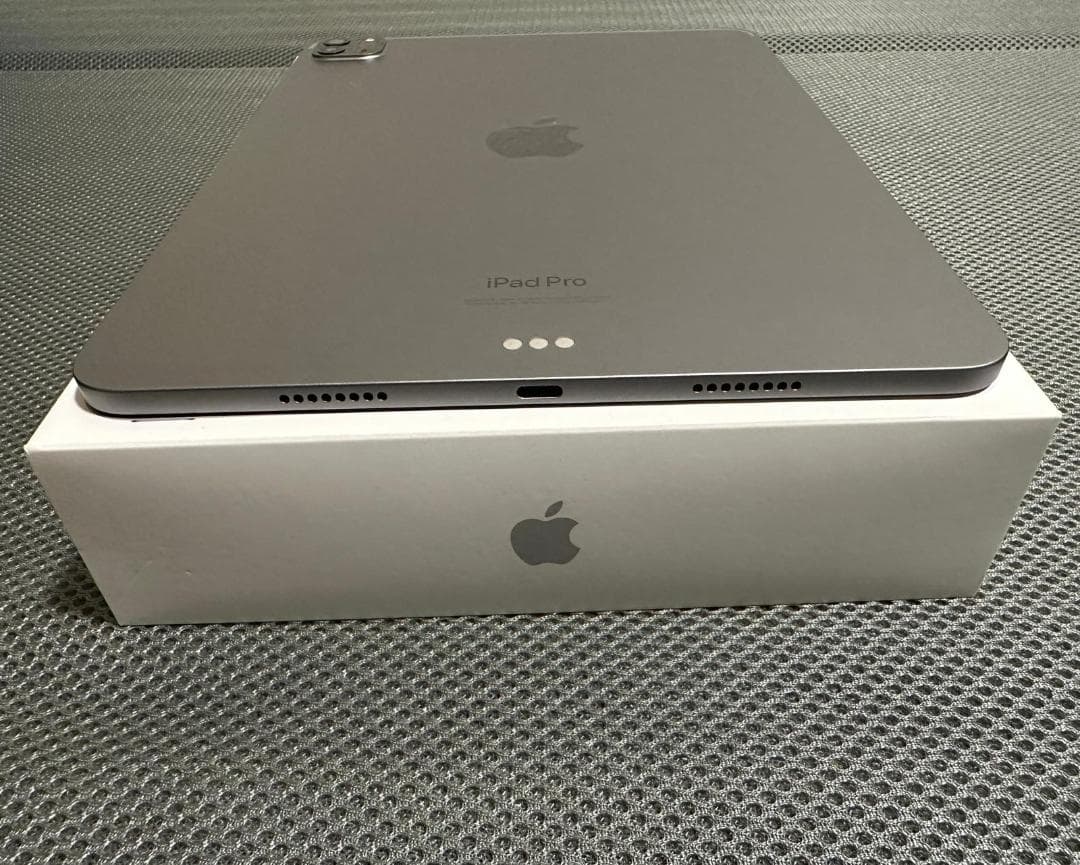 【美品】iPad Pro 11インチ 第4世代 128GB Wi-Fi