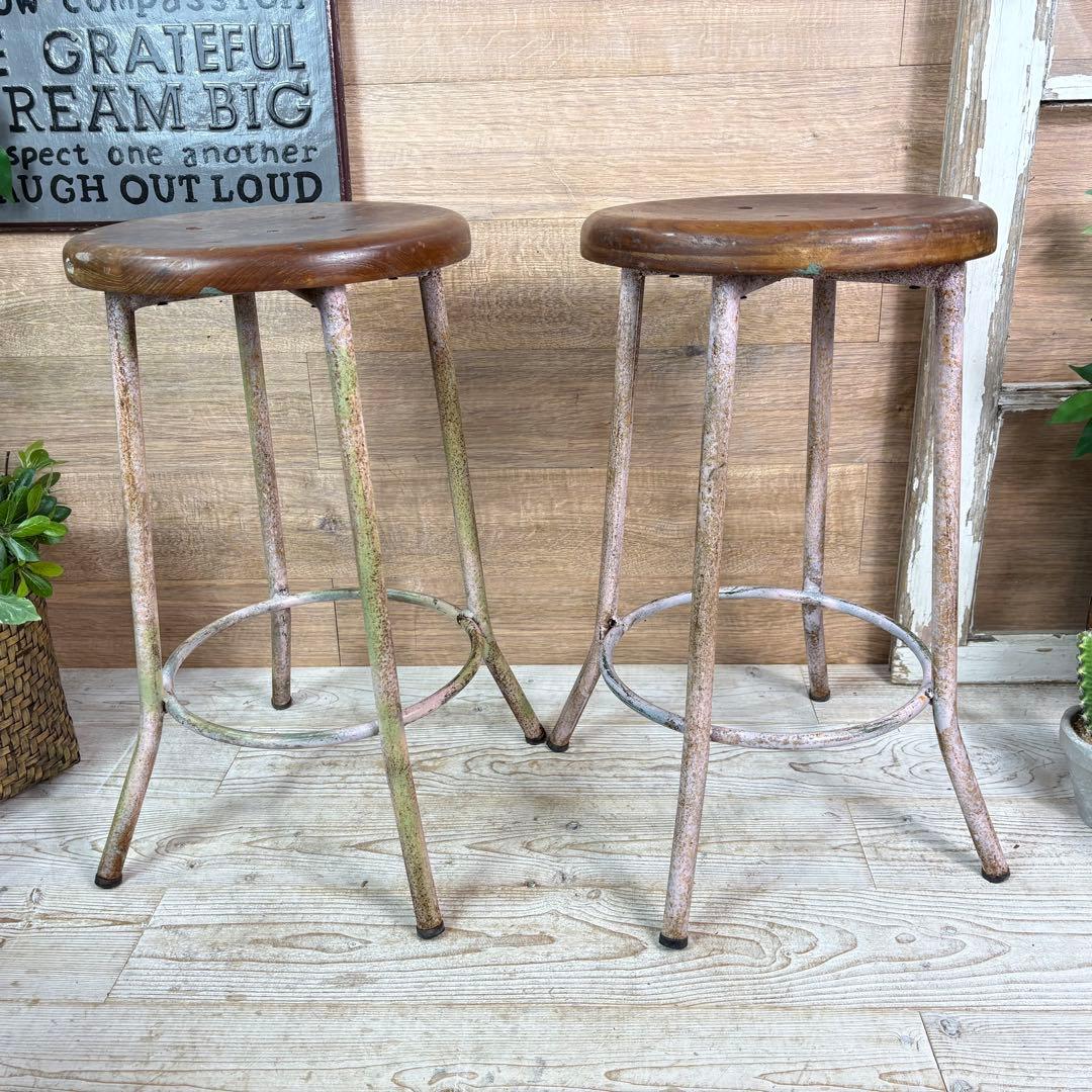 アンティークビンテージアイアンスツールパイプスツール二脚セット椅子花台飾台