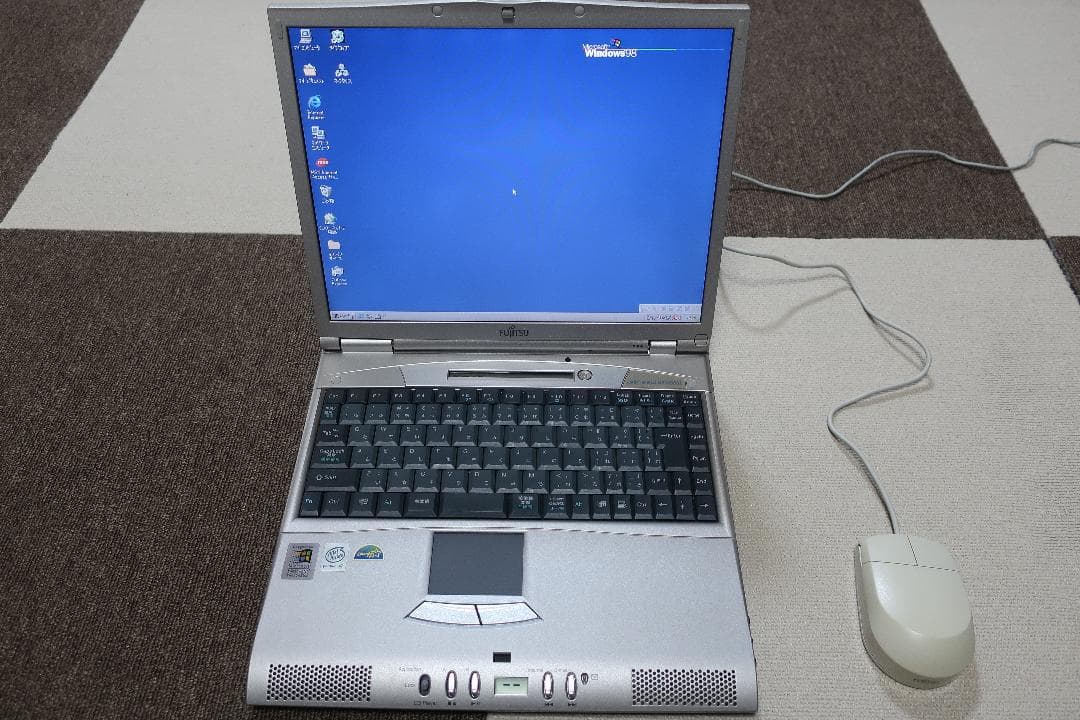 富士通 FMV-BIBLO Windows98