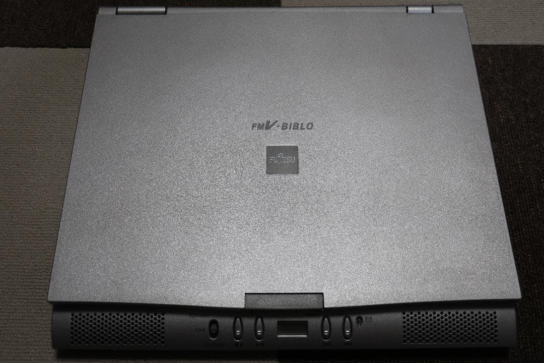 富士通 FMV-BIBLO Windows98
