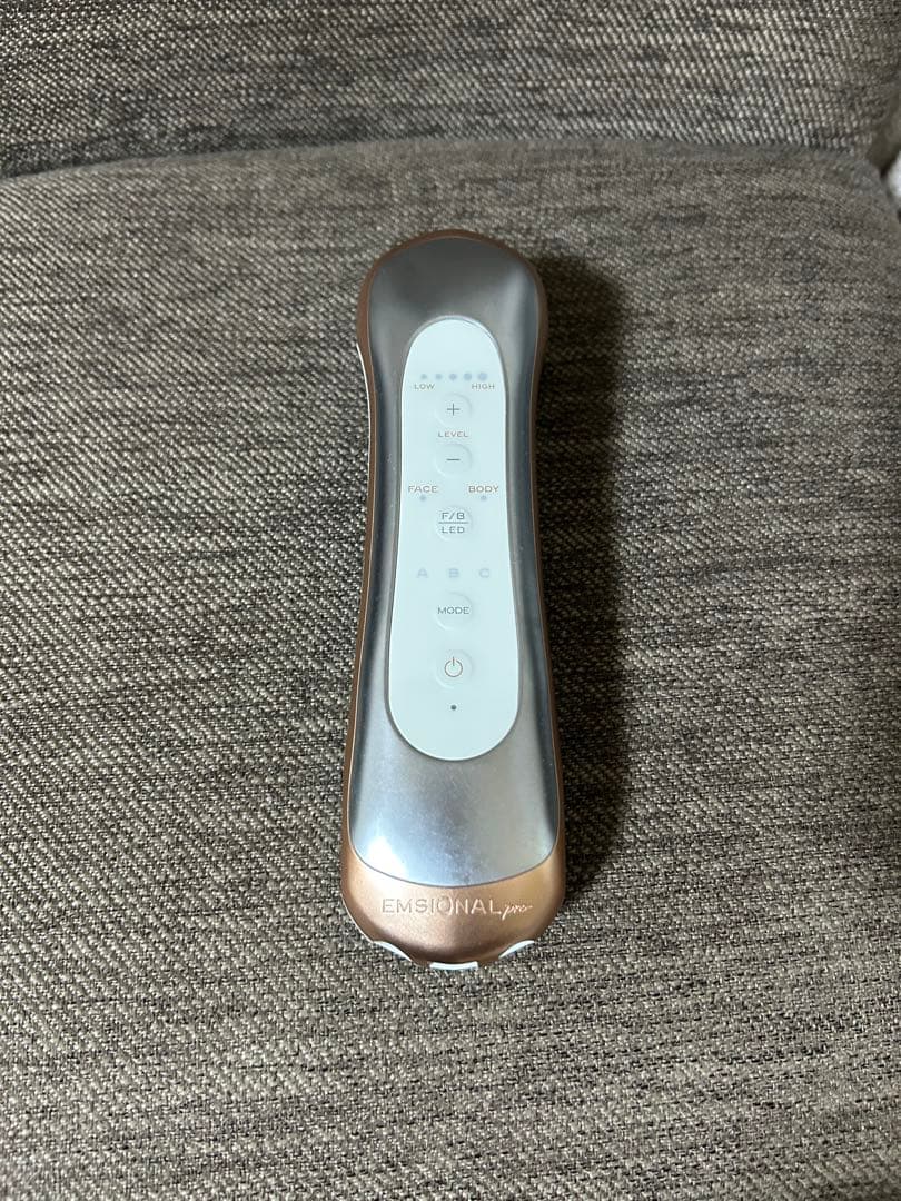 EMSONIAL pro 美顔器