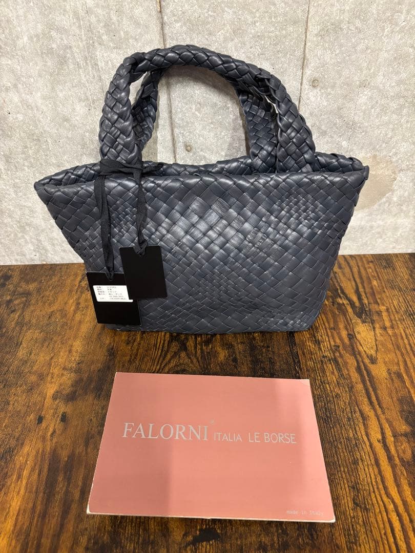 再新入荷大人気ミニトート　ラムレザーイントレチャート　ラスト1点