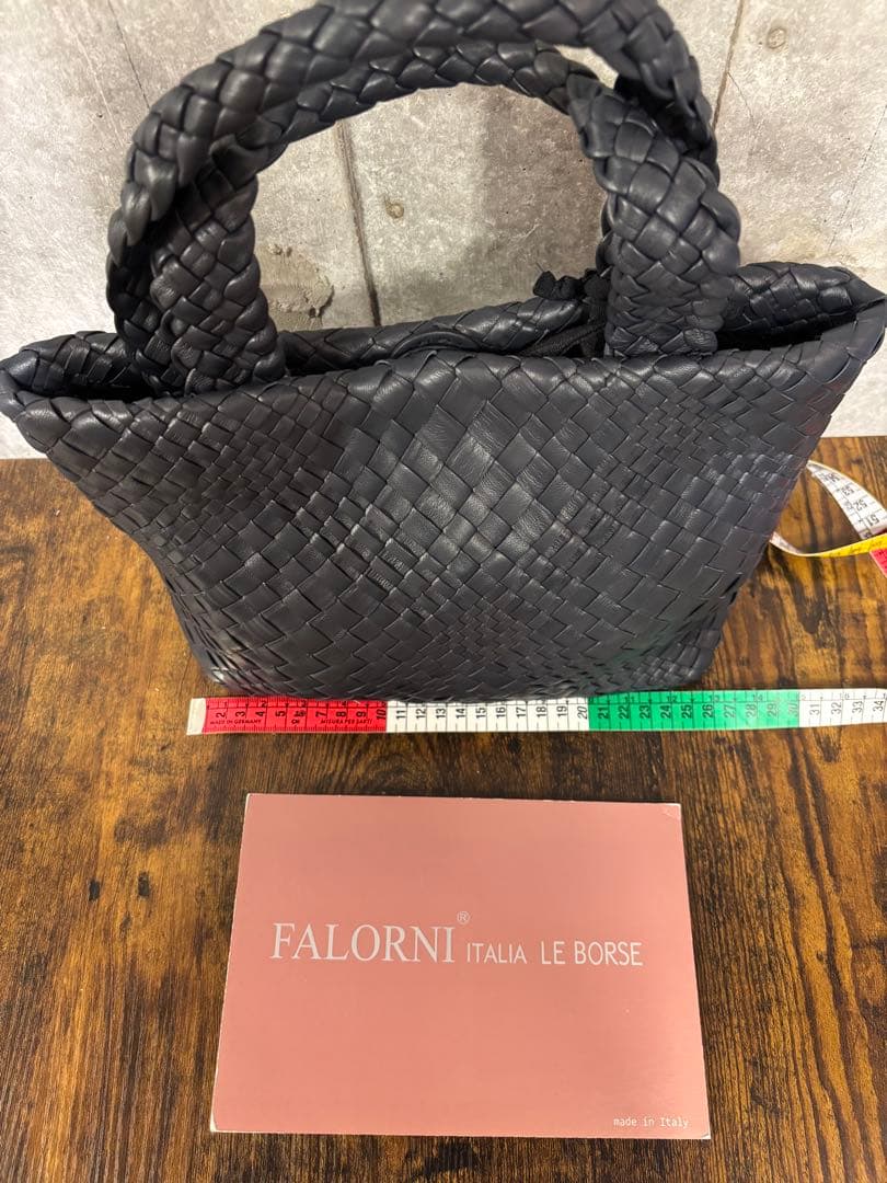 再新入荷大人気ミニトート　ラムレザーイントレチャート　ラスト1点