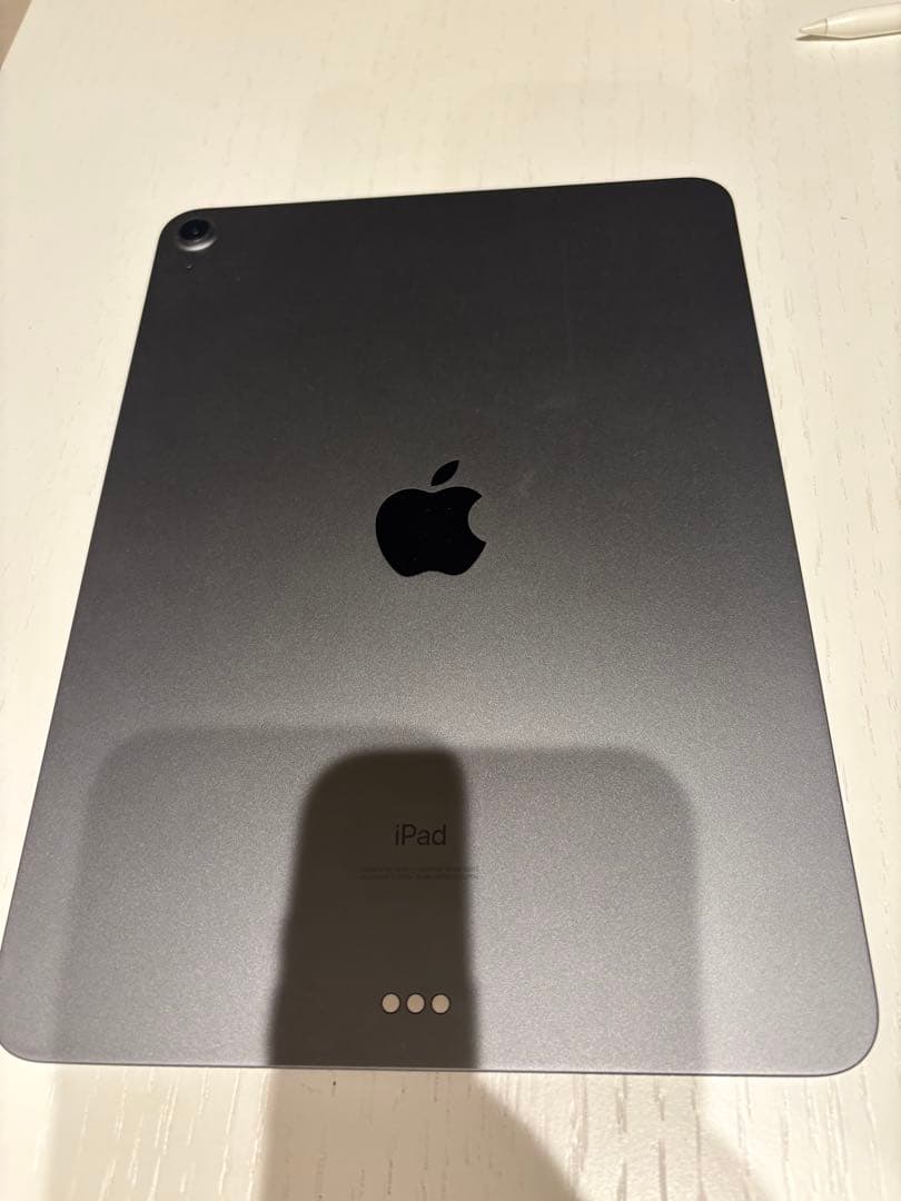 iPad Air (第4世代) スペースグレー ケース付き