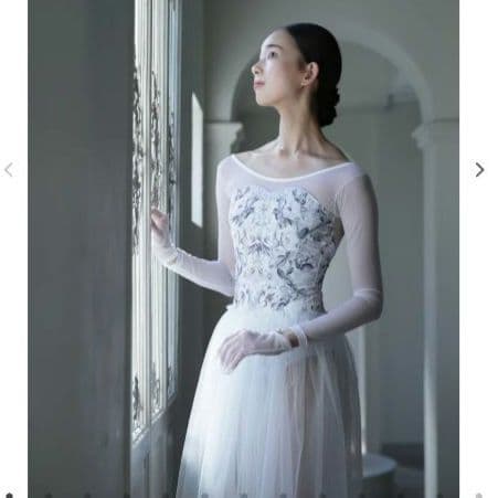 【新品】unoa ウノア　レオタード　Ｌサイズ　猫柄