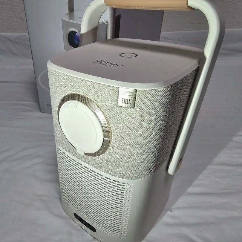 Yaber Projector T2 バッテリー内蔵 プロジェクター 屋外OK