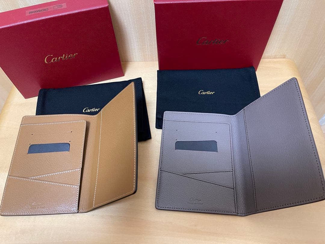 未使用　カルティエ　パスポートケース2点　ペア　夫婦　カップル　Cartier
