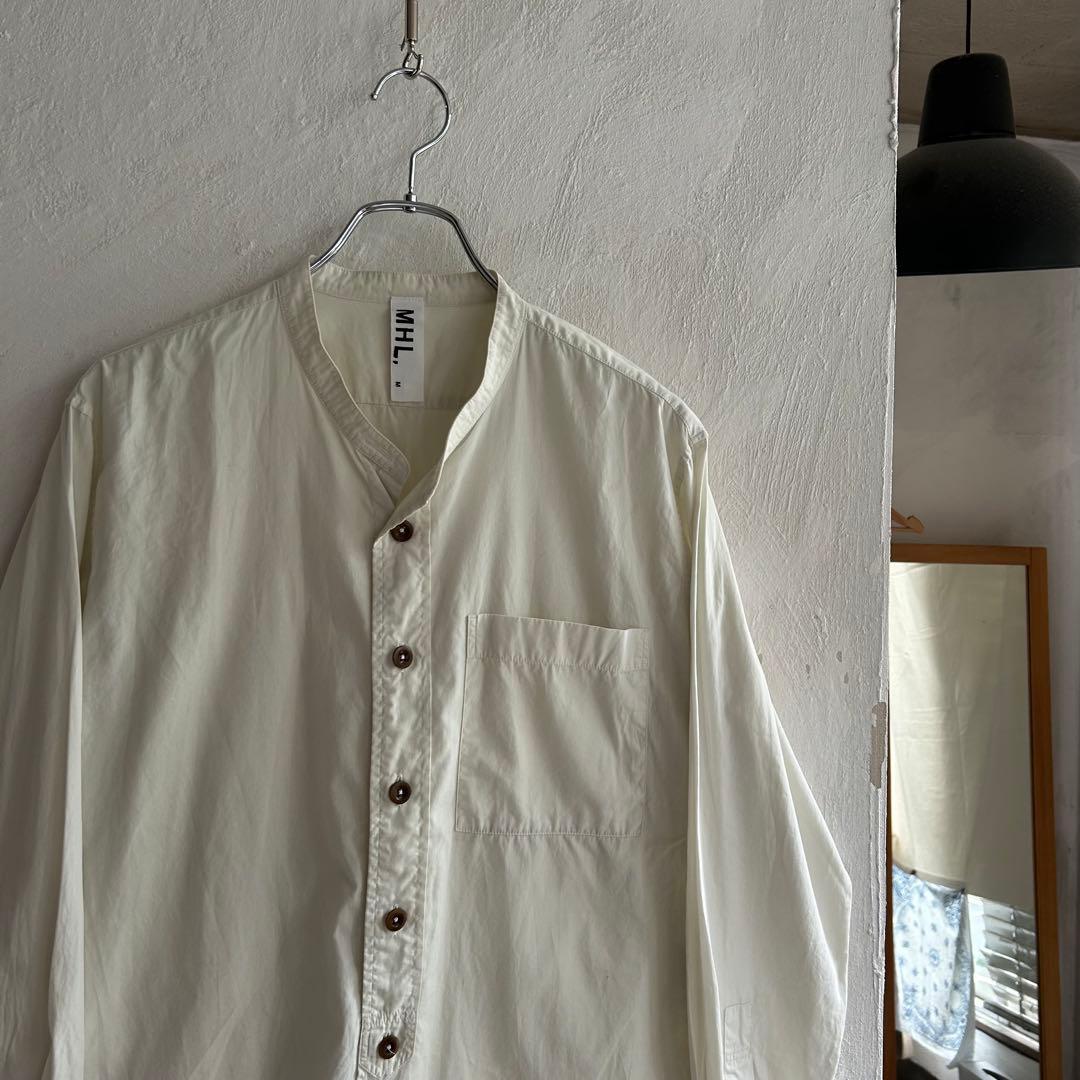 MHL. ガーメントダイ BASIC POPLIN STAND SHIRTS