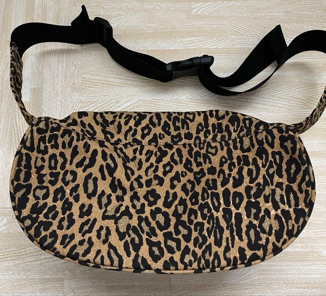 ぬぷす　美品　ノースフェイスパープルレーベル　レオパード　バッグ