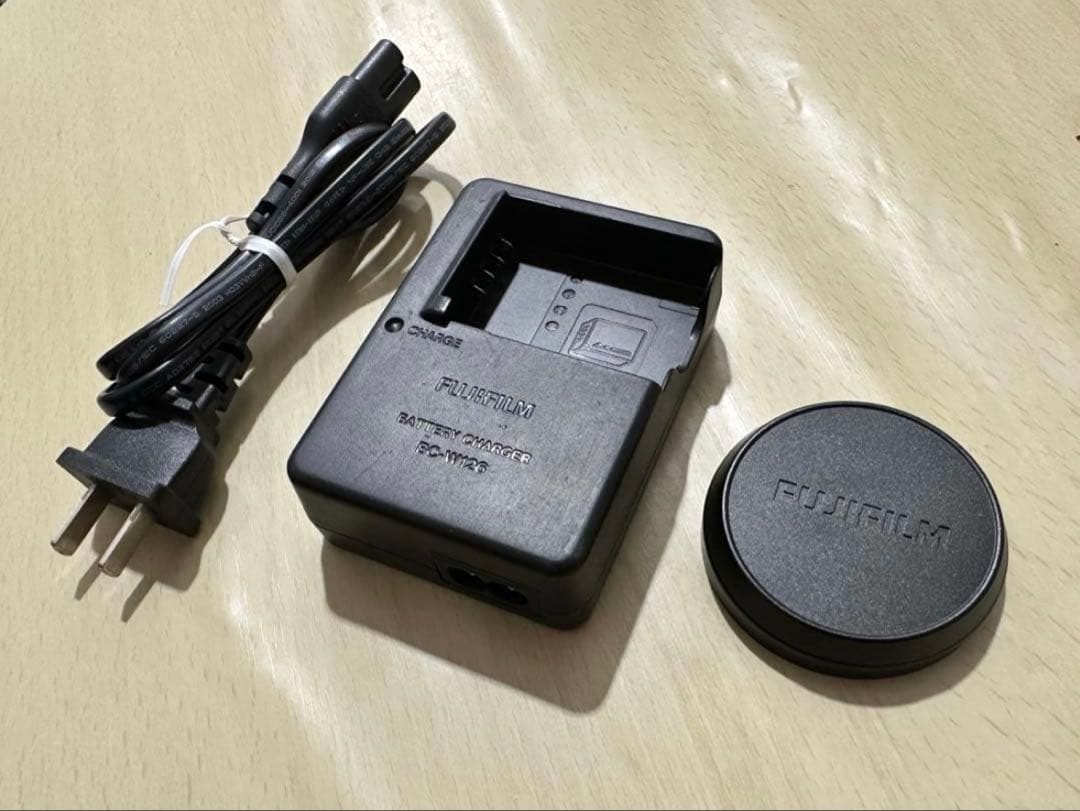 デジタルカメラ FUJIFILM x100F