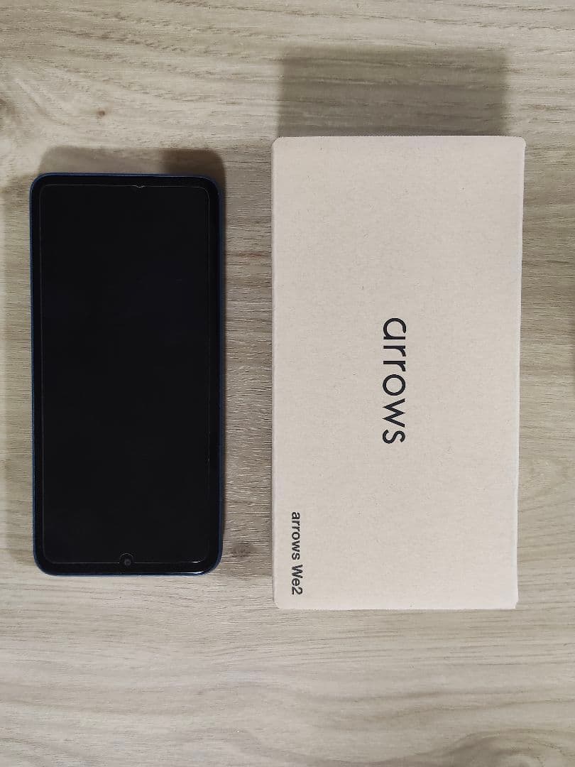 arrows We2 スマートフォン 本体 ケース　画面シール