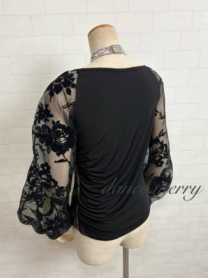 ＊新品　社交ダンス　トップス　黒　ベージュ　長袖　バルーン袖　パーティ　1476
