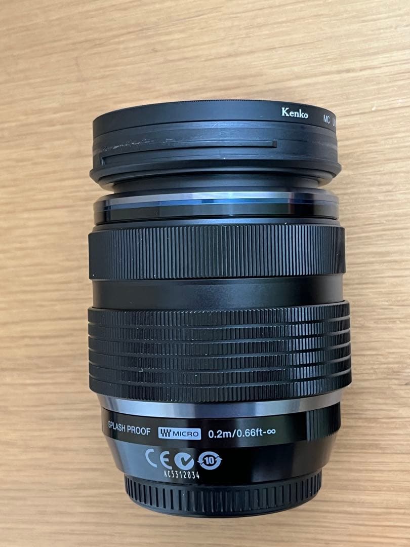 ズームレンズオリンパスM.ZUIKO DIGITAL 12-40mm f/2.8