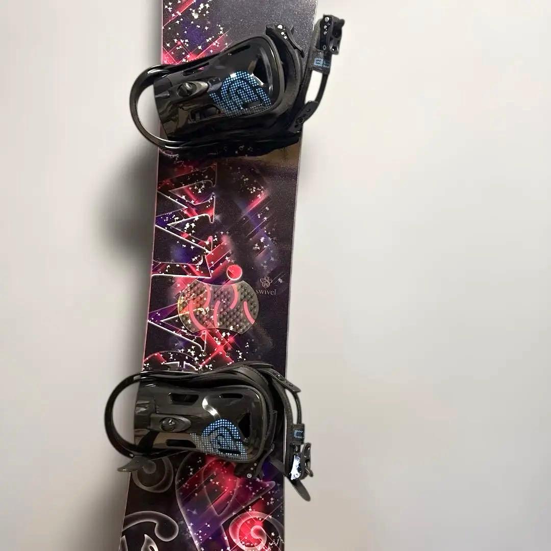 【限定セール】SWIVEL レディース　スノーボード セット