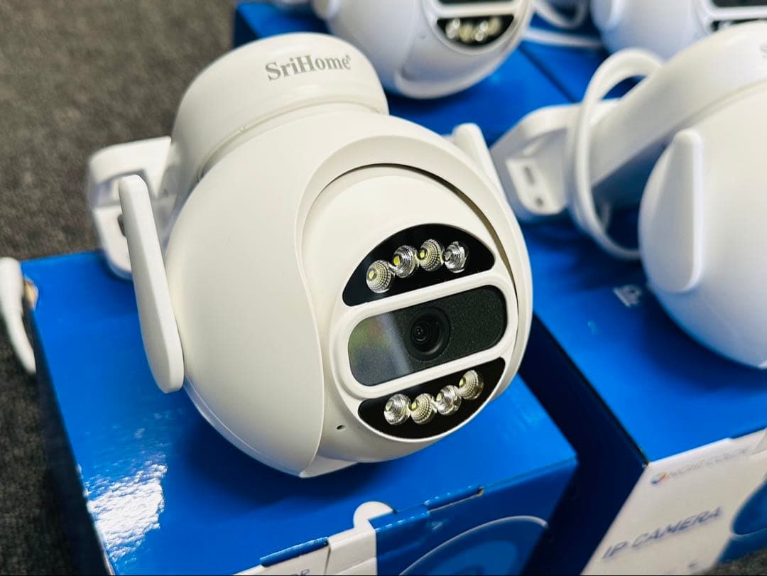 最新ワイヤレス防犯カメラ4台セット500万画素タッチパネル1TB HDD内蔵付き