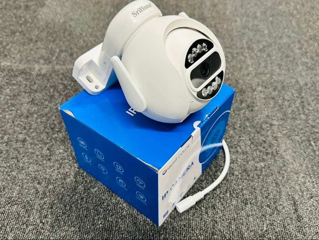 最新ワイヤレス防犯カメラ4台セット500万画素タッチパネル1TB HDD内蔵付き