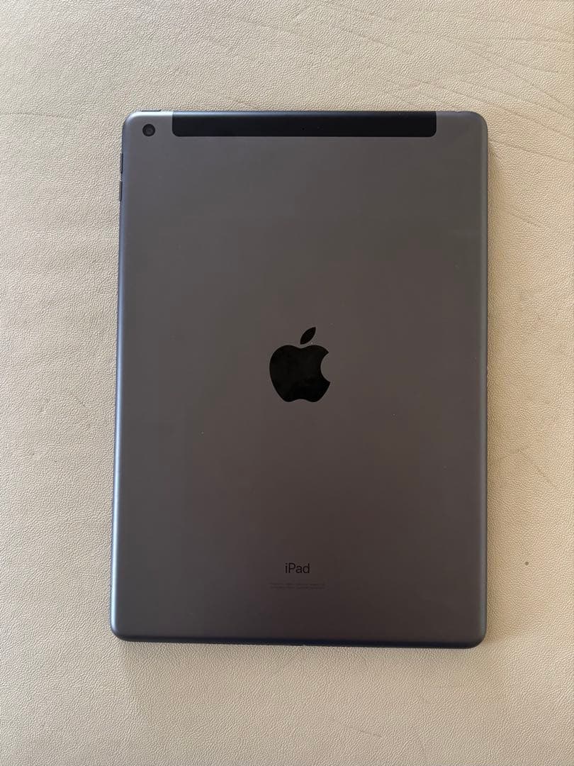 Apple iPad (第7世代) 32GB Wi-Fi＋Cellularモデル