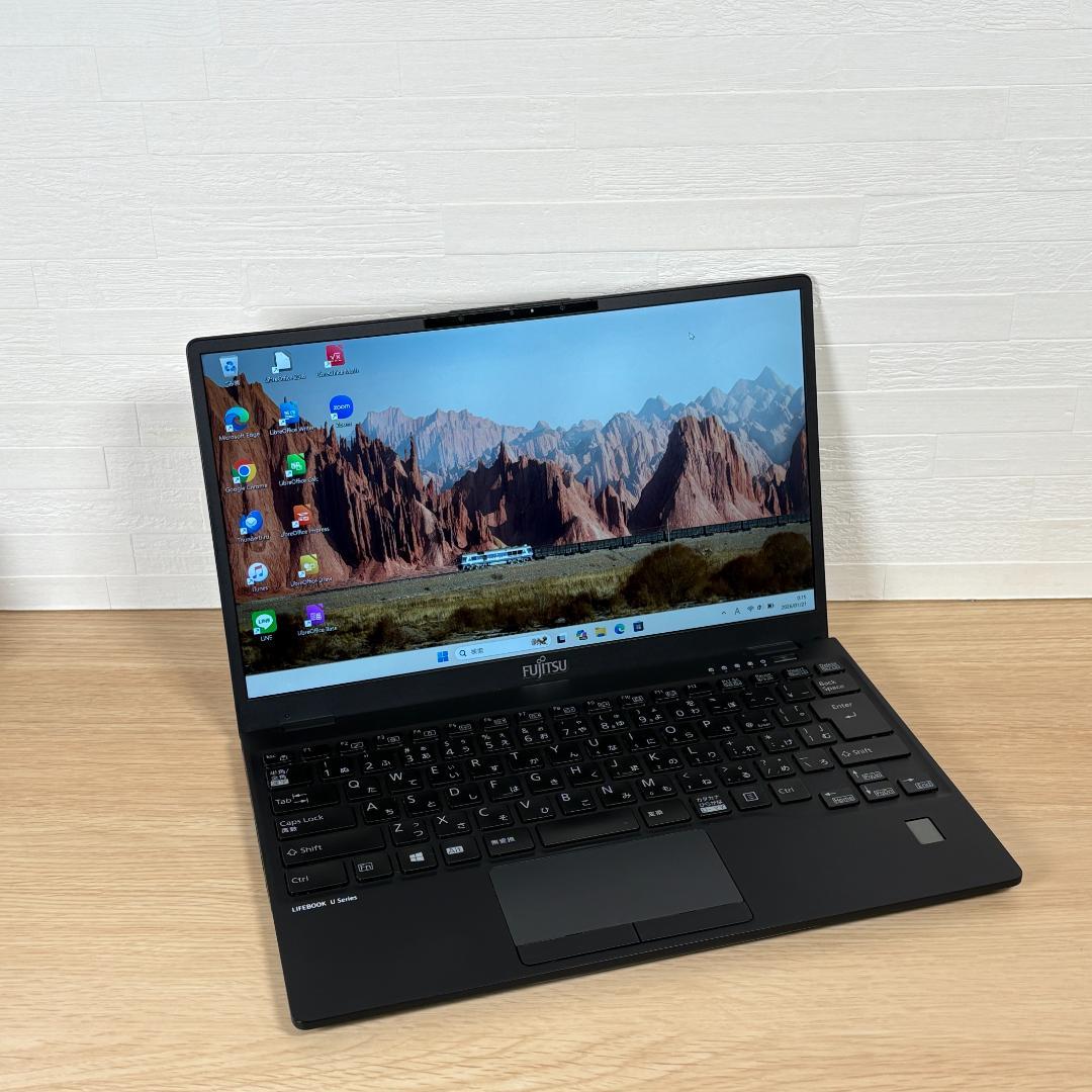 富士通　11世代i5　美品　ノートパソコン　Windows11　オフィス付　06